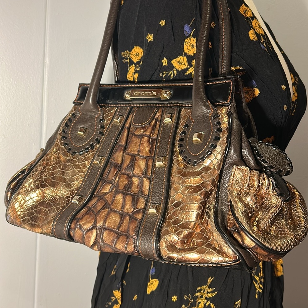 Cromia made in Italy leather metallic and animal print shoulder bag